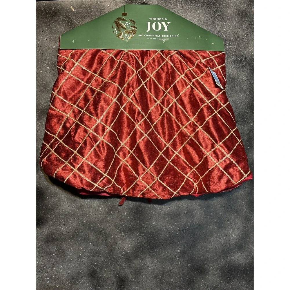 NWT Tidings & Joy Christmas Tree Skirt Red Gold 48” Soft Velour Holiday